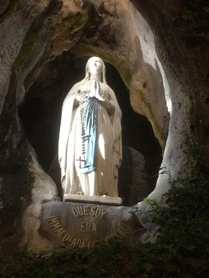 La Sainte Famille Hotell Lourdes Exteriör bild